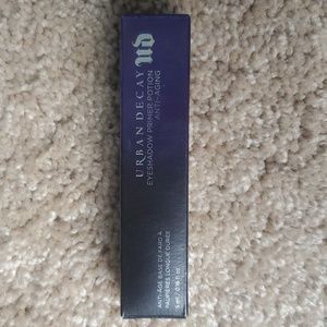 Urban decay primer potion, new in box. Anti-aging